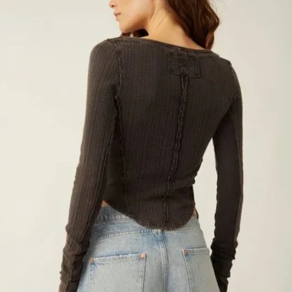 NEW Free People Eyes On You Top Small Black Cotton Long Sleeve Cropped ERK532 Sm - Picture 3 of 9